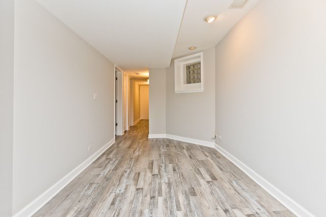 1427 W Winona Street, Chicago, IL 60640