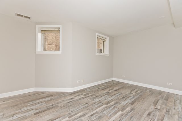 1427 W Winona Street, Chicago, IL 60640