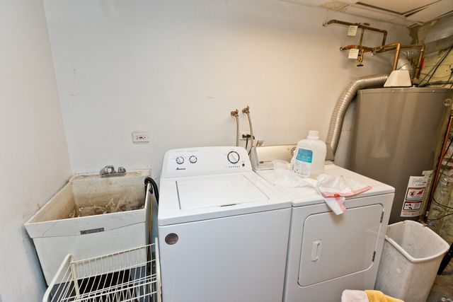 1427 W Winona Street, Chicago, IL 60640