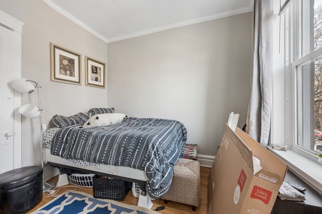 1427 W Winona Street, Chicago, IL 60640