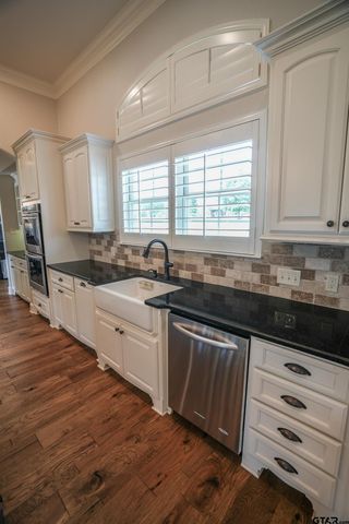 21863 Syrah Dr, Tyler, TX 75703