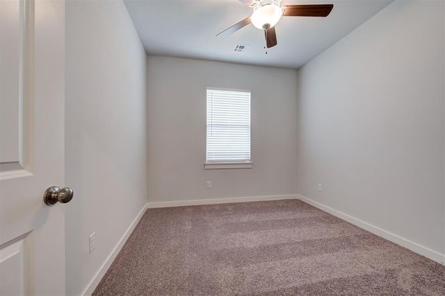 5345 Littlefoot Lane, Guthrie, OK 73044