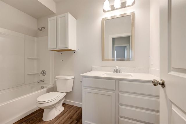 5345 Littlefoot Lane, Guthrie, OK 73044