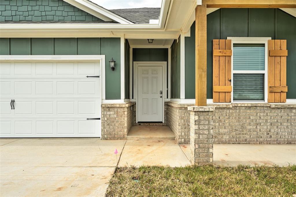 5345 Littlefoot Lane, Guthrie, OK 73044