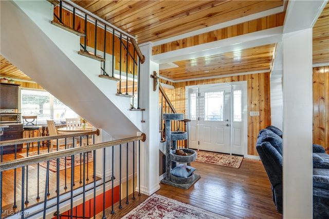 5616 Faircrest Street SW, Canton, OH 44706