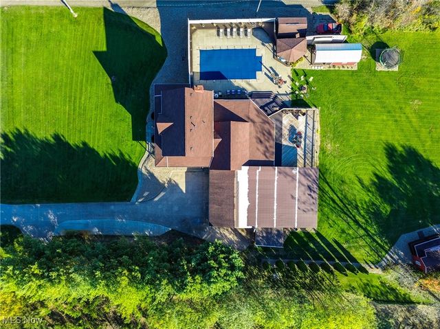 5616 Faircrest Street SW, Canton, OH 44706