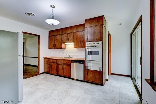 443 Country Club Rd, Bridgewater Twp., NJ 08807