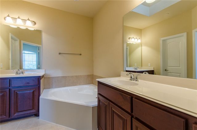 1940 Argyle Lane, Lewisville, TX 75067