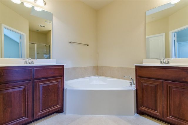 1940 Argyle Lane, Lewisville, TX 75067