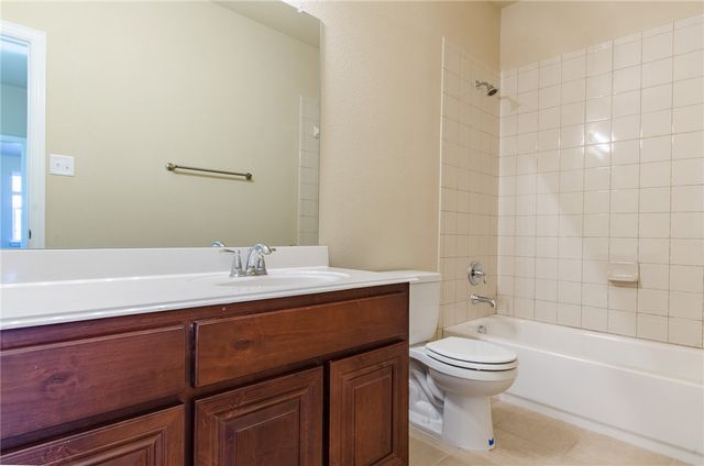 1940 Argyle Lane, Lewisville, TX 75067