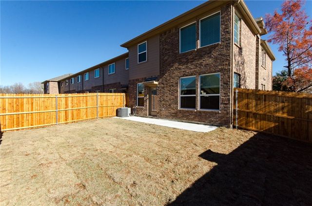 1940 Argyle Lane, Lewisville, TX 75067