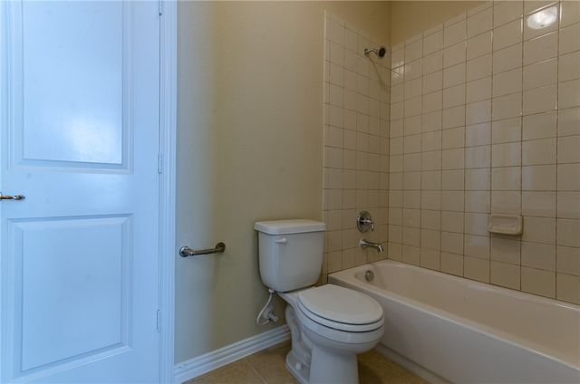 1940 Argyle Lane, Lewisville, TX 75067