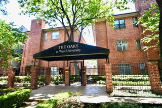 4041 Law Street 603, Houston, TX 77005
