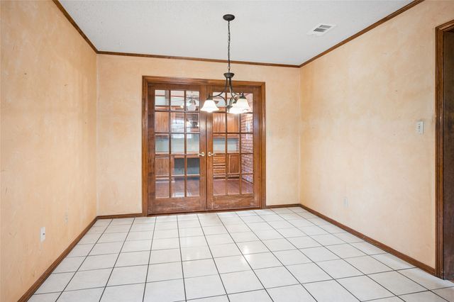 2528 Willowdale Drive, Carrollton, TX 75006