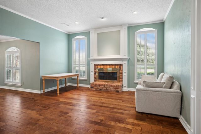 2528 Willowdale Drive, Carrollton, TX 75006