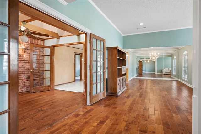 2528 Willowdale Drive, Carrollton, TX 75006