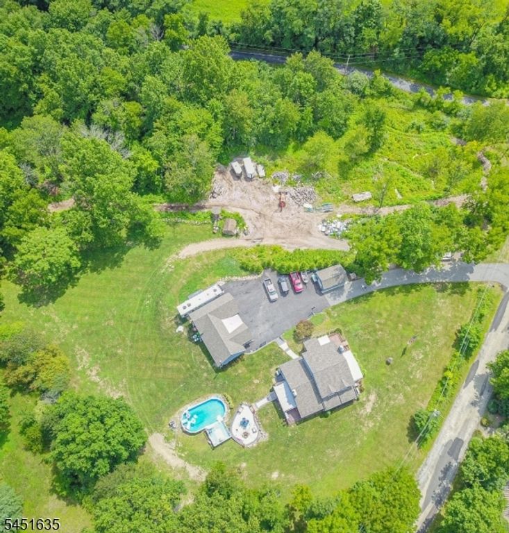 38 Sally Harden Rd, Wantage Twp., NJ 07461 — photo 4