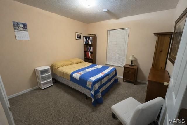 1131 Howard Drive, Lebanon, MO 65536