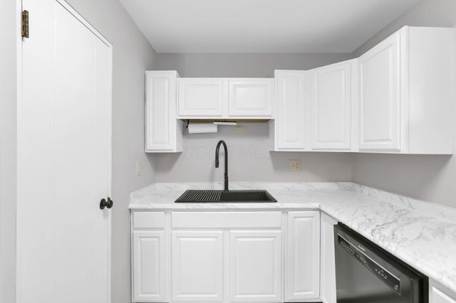 4361 Kerr Drive, Hilliard, OH 43026
