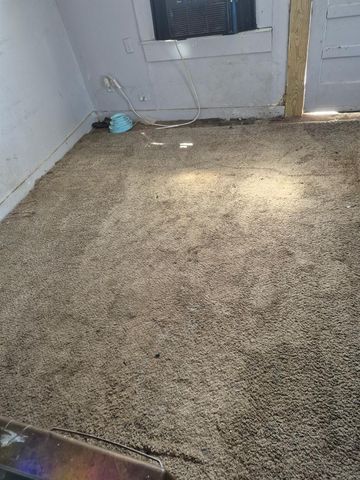 716 Wilkins Street, Hempstead, TX 77445