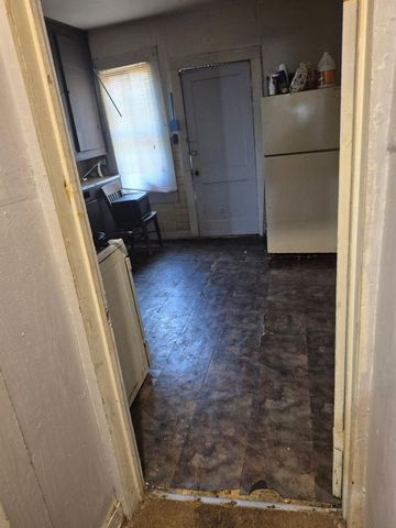 716 Wilkins Street, Hempstead, TX 77445