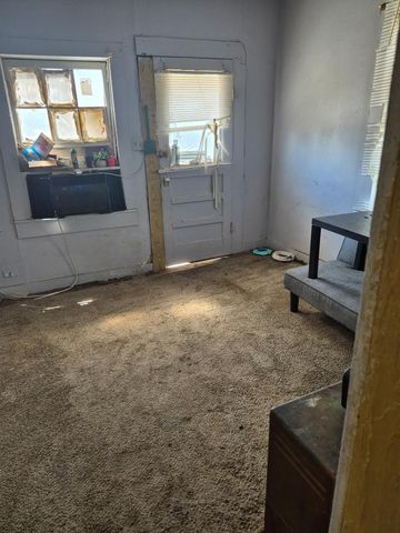 716 Wilkins Street, Hempstead, TX 77445