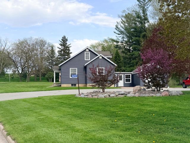 N4310 County Rd R, Hustisford, WI 53034