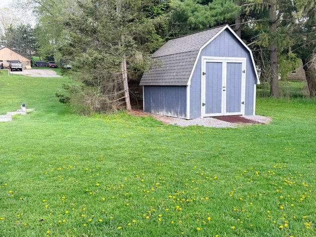 N4310 County Rd R, Hustisford, WI 53034