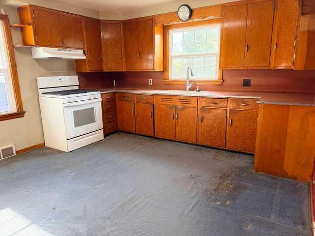N4310 County Rd R, Hustisford, WI 53034