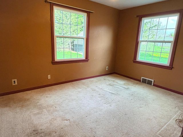 N4310 County Rd R, Hustisford, WI 53034