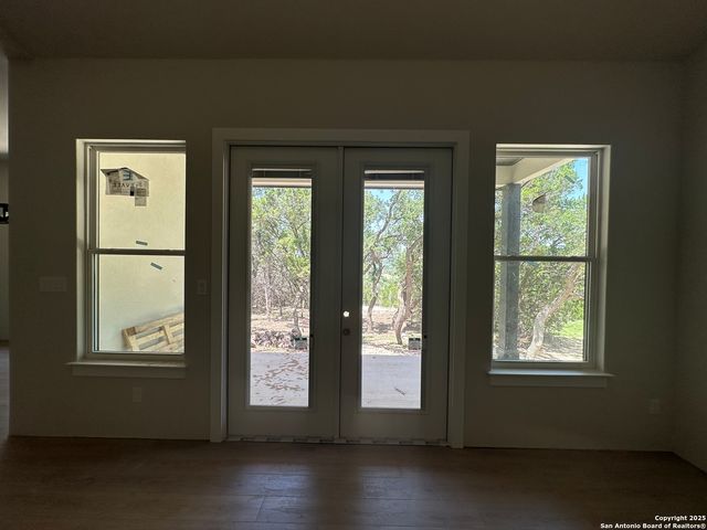 1229 Stallion Springs Dr, Fischer, TX 78623