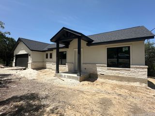 1229 Stallion Springs Dr, Fischer, TX 78623