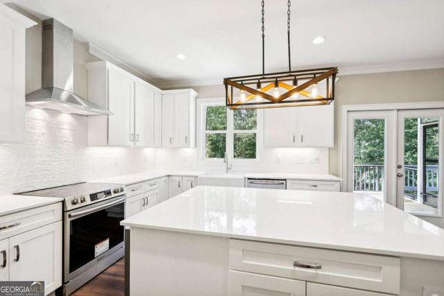105 Bob White Drive, Calhoun, GA 30701