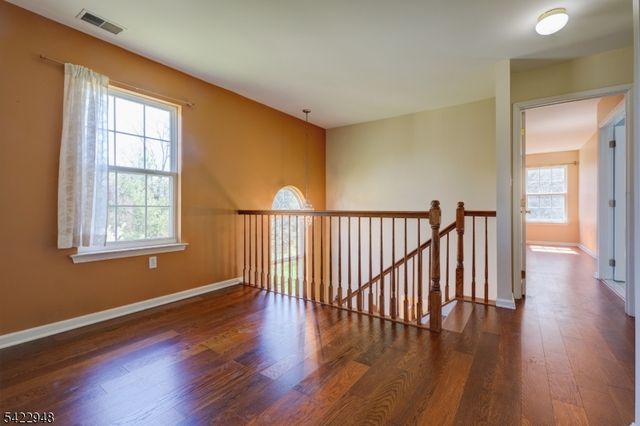 44 Scarlet Oak Dr, Montgomery Twp., NJ 08540