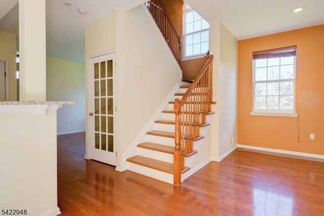 44 Scarlet Oak Dr, Montgomery Twp., NJ 08540