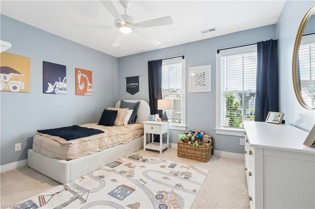 1433 Waltham Lane, Newport News, VA 23608