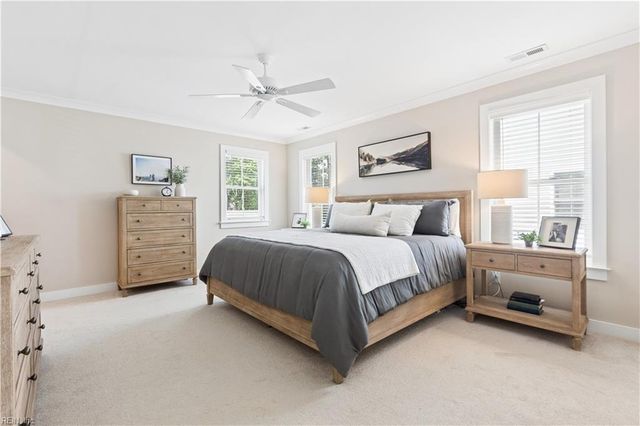 1433 Waltham Lane, Newport News, VA 23608