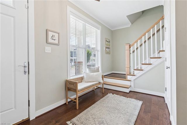1433 Waltham Lane, Newport News, VA 23608