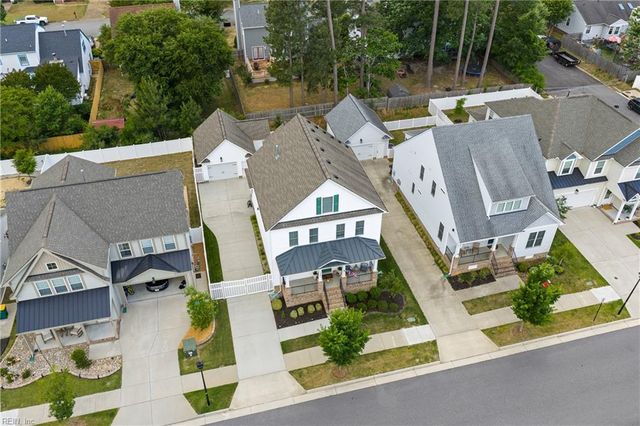 1433 Waltham Lane, Newport News, VA 23608