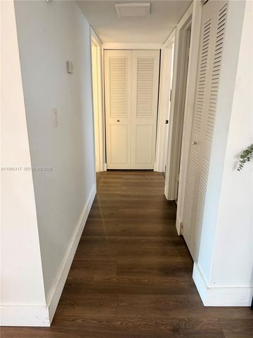 8045 SW 107th Ave 212, Miami, FL 33173