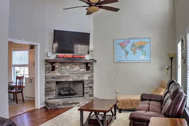 134 Nicholson Lane, Talking Rock, GA 30540