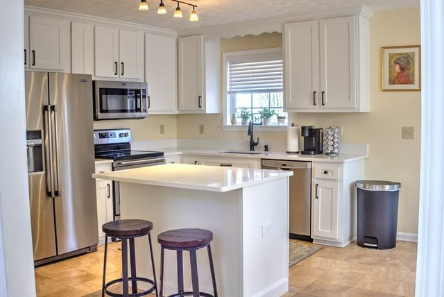 134 Nicholson Lane, Talking Rock, GA 30540