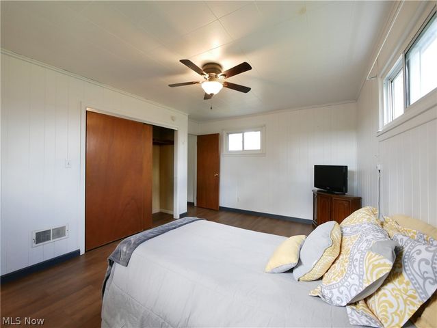 146 Brown Road, Follansbee, WV 26037