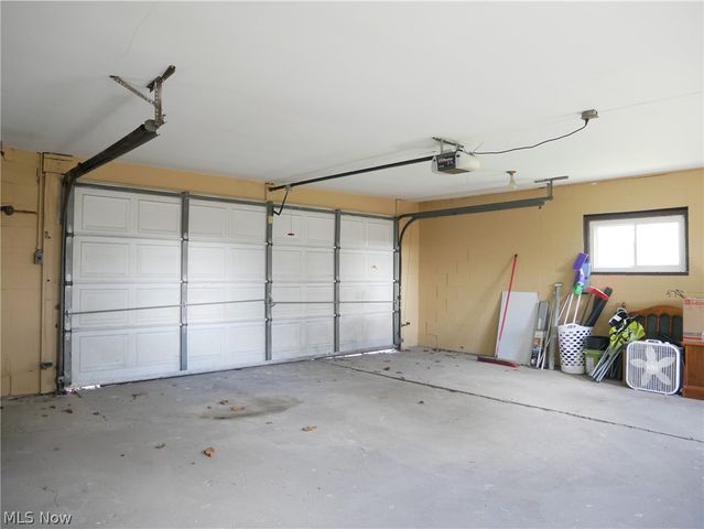 146 Brown Road, Follansbee, WV 26037