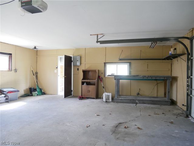 146 Brown Road, Follansbee, WV 26037
