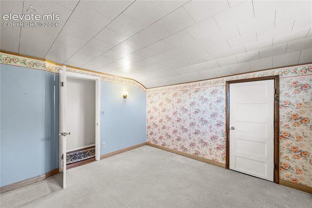27 Dunsmere Avenue, Pueblo, CO 81004