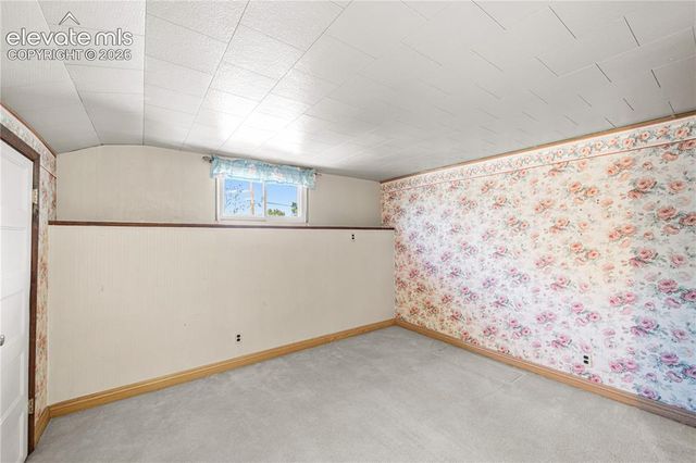 27 Dunsmere Avenue, Pueblo, CO 81004