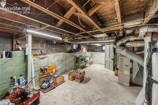 27 Dunsmere Avenue, Pueblo, CO 81004