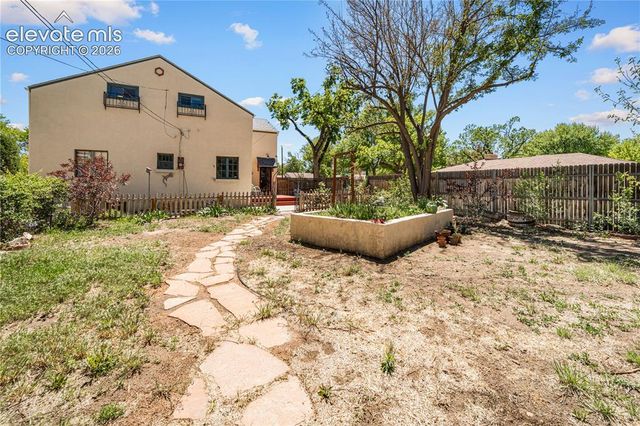 27 Dunsmere Avenue, Pueblo, CO 81004
