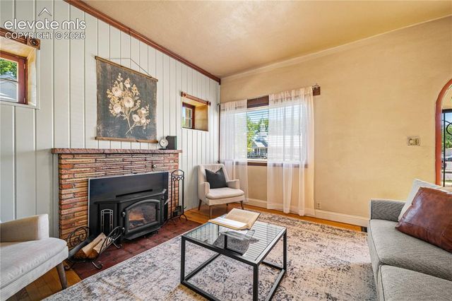 27 Dunsmere Avenue, Pueblo, CO 81004